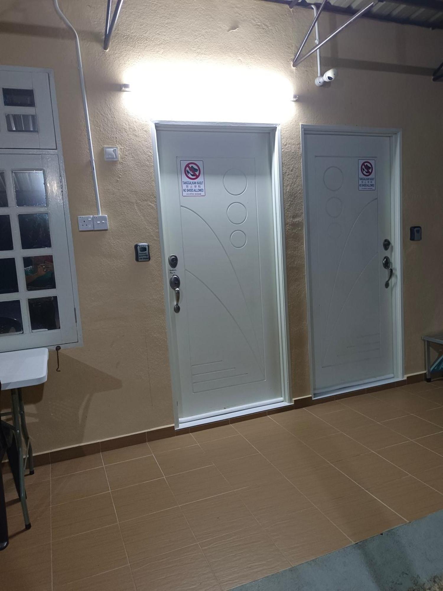 Roomstay Nimaza Bilik 1 Маранг Екстериор снимка